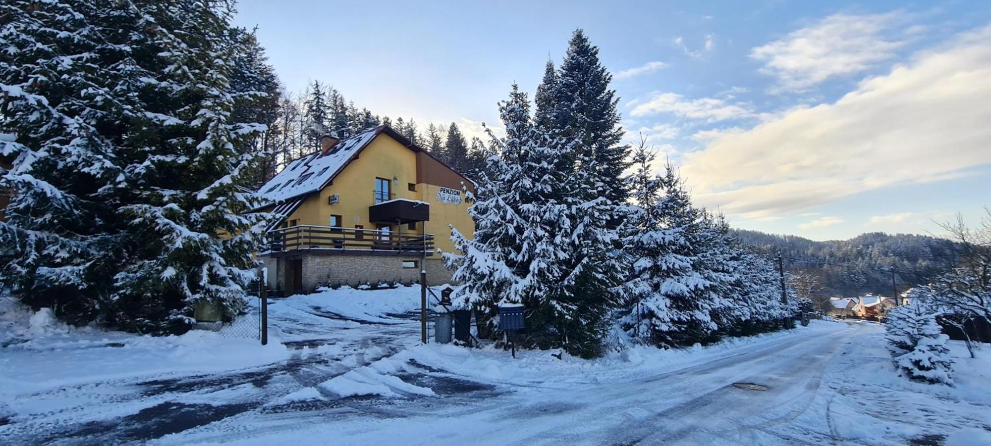 Penzion Na Lukach Hotel Horní Bečva Exterior foto